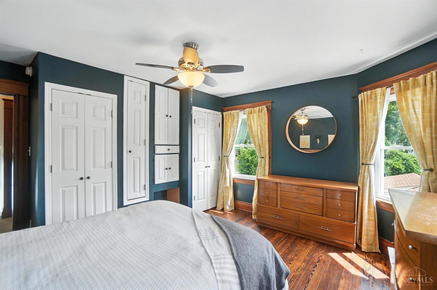 4722 Glenshade Avenue