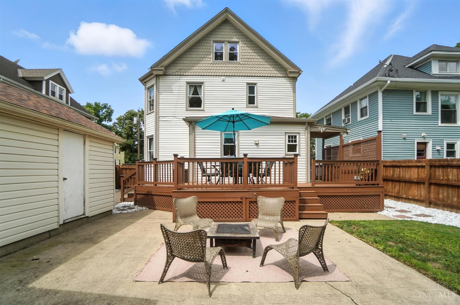 4722 Glenshade Avenue