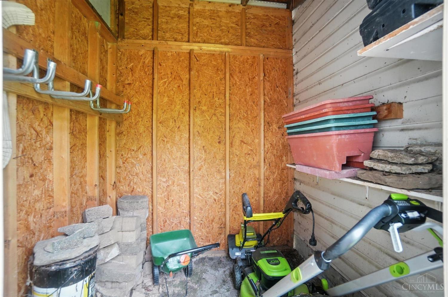 4722 Glenshade Avenue