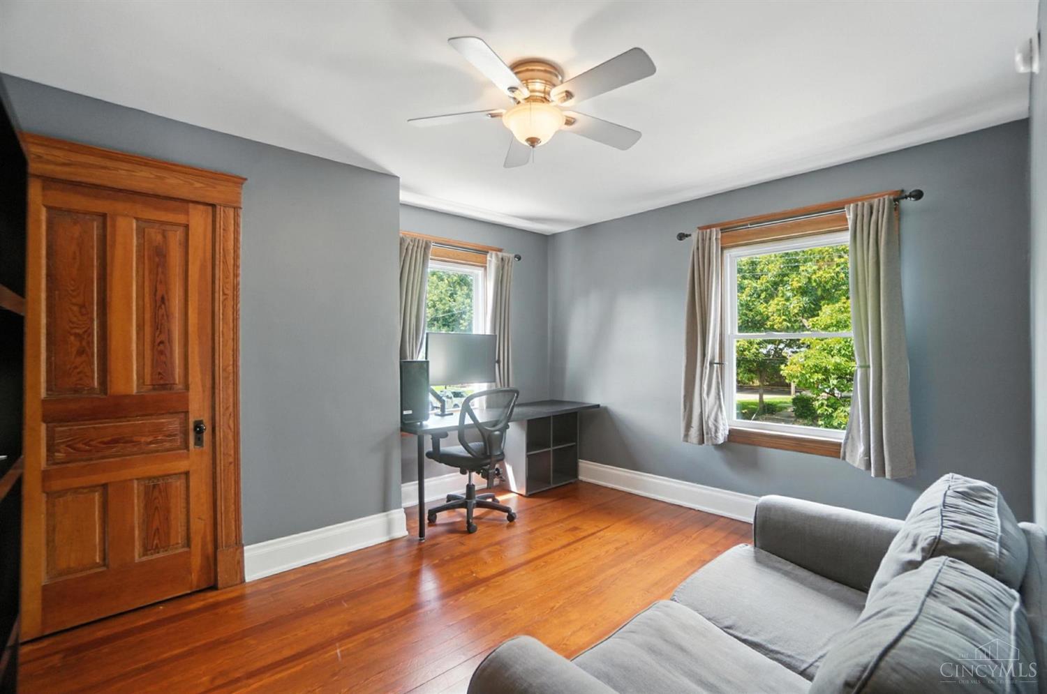 4722 Glenshade Avenue