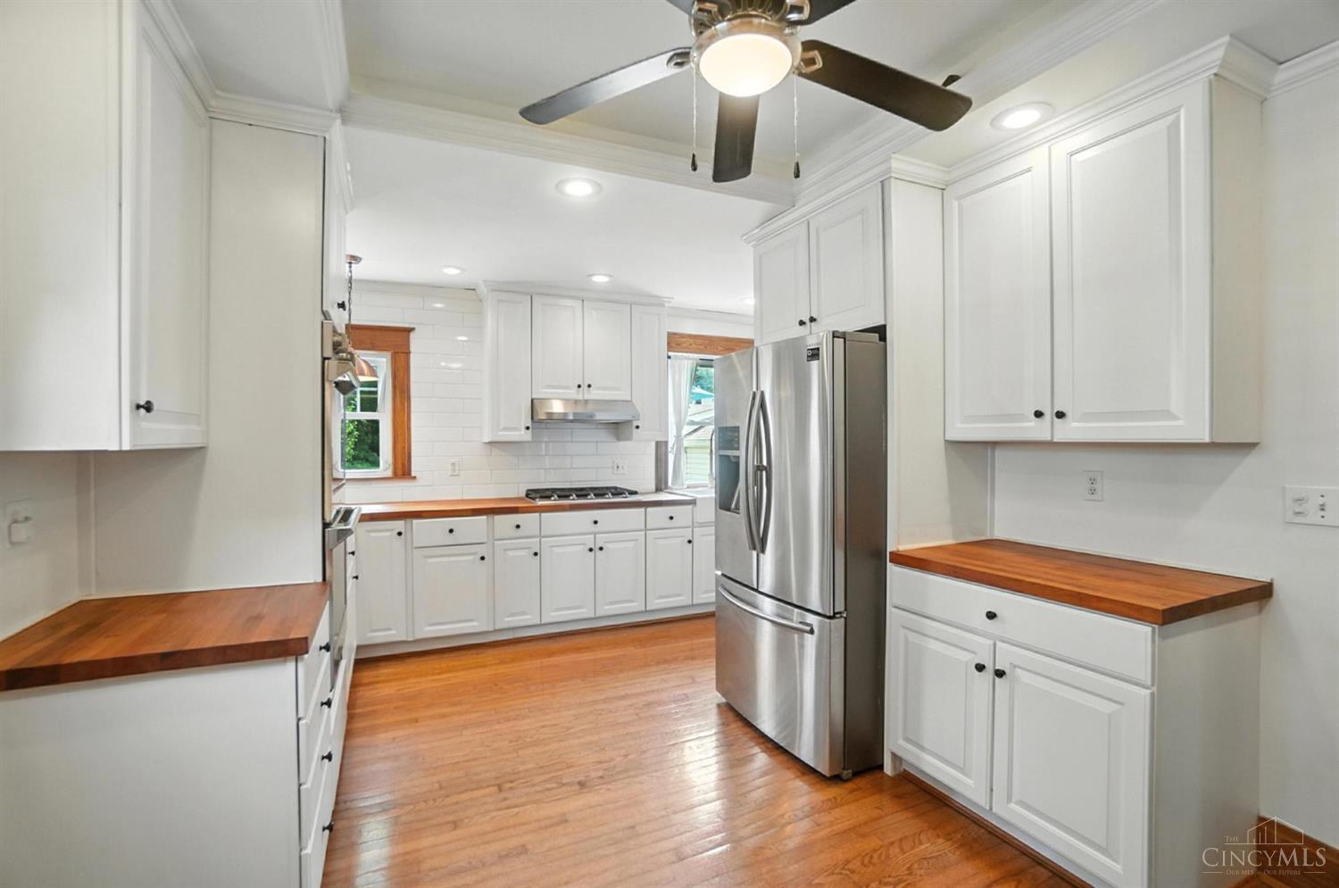 4722 Glenshade Avenue