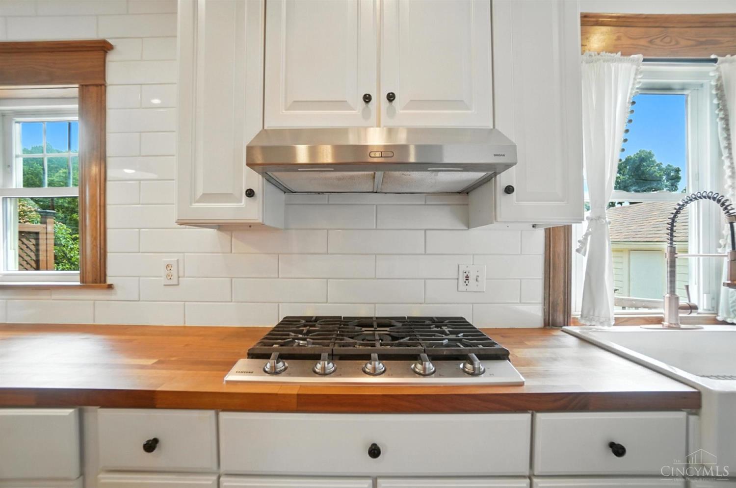 4722 Glenshade Avenue