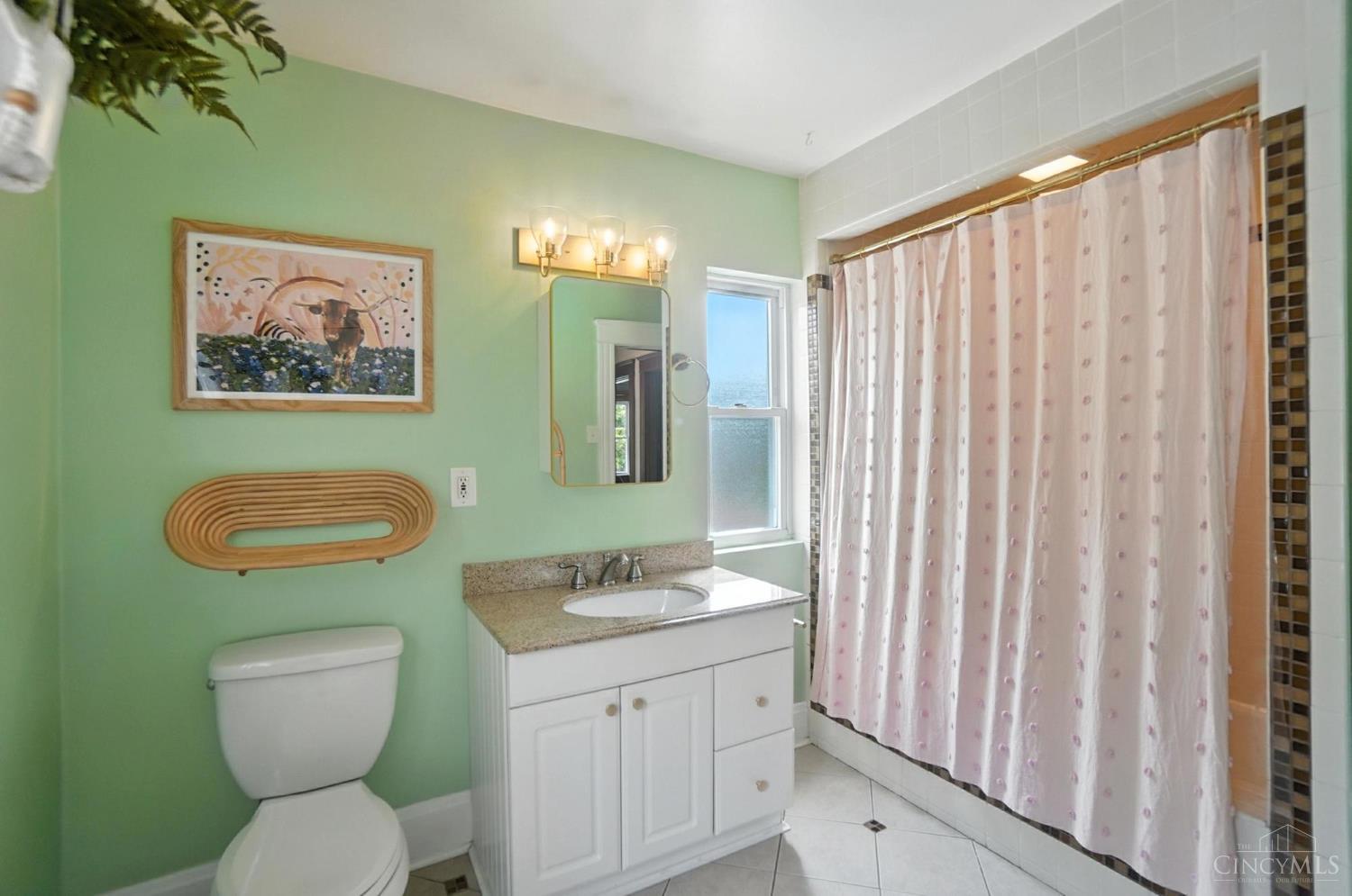 4722 Glenshade Avenue