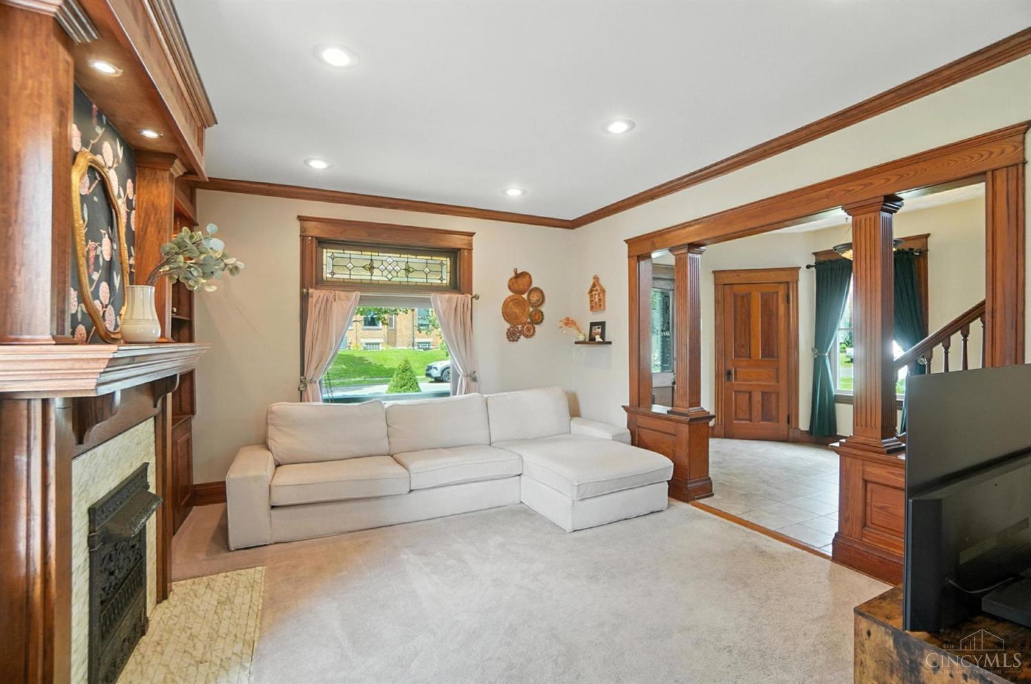 4722 Glenshade Avenue