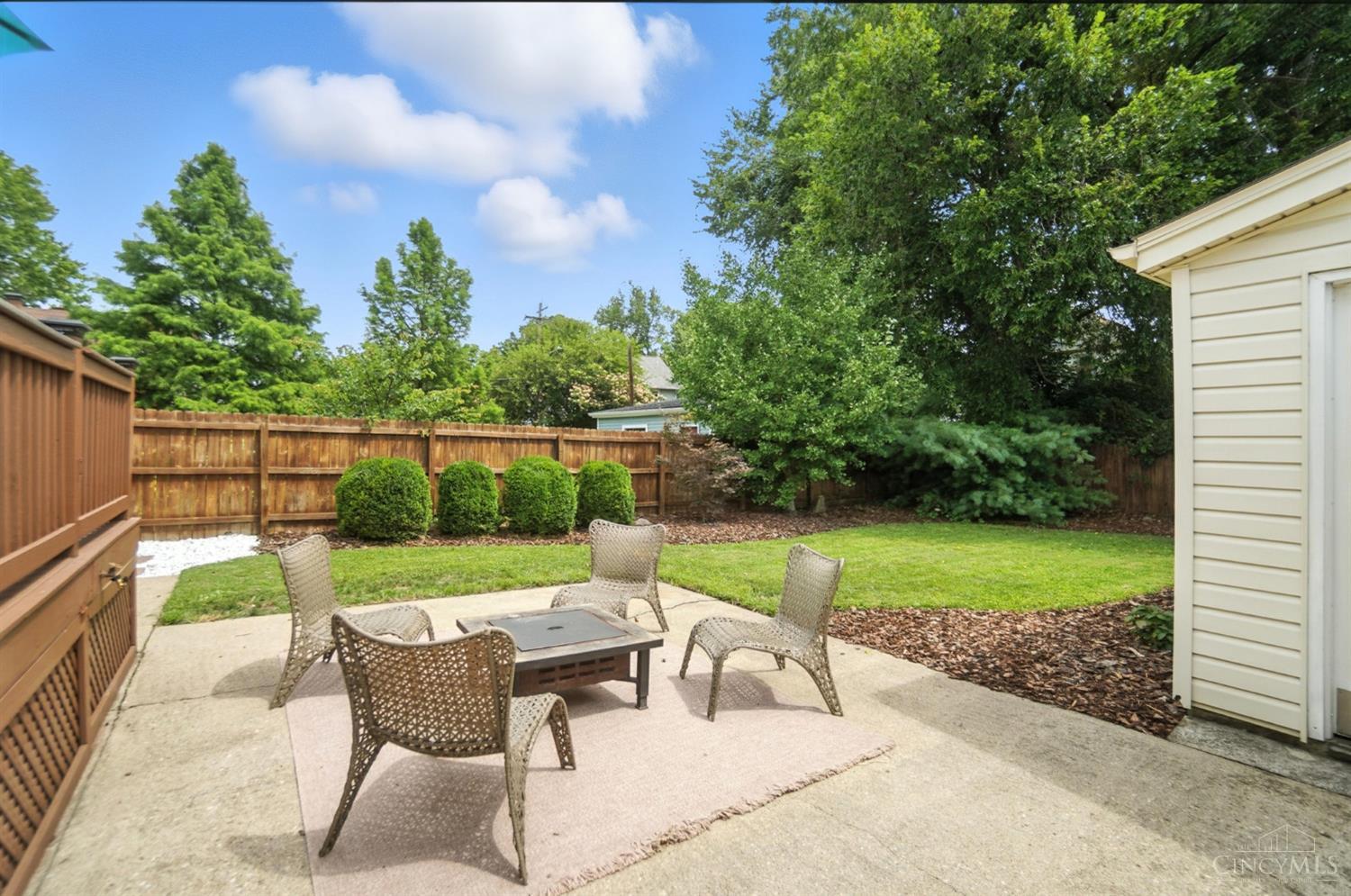 4722 Glenshade Avenue