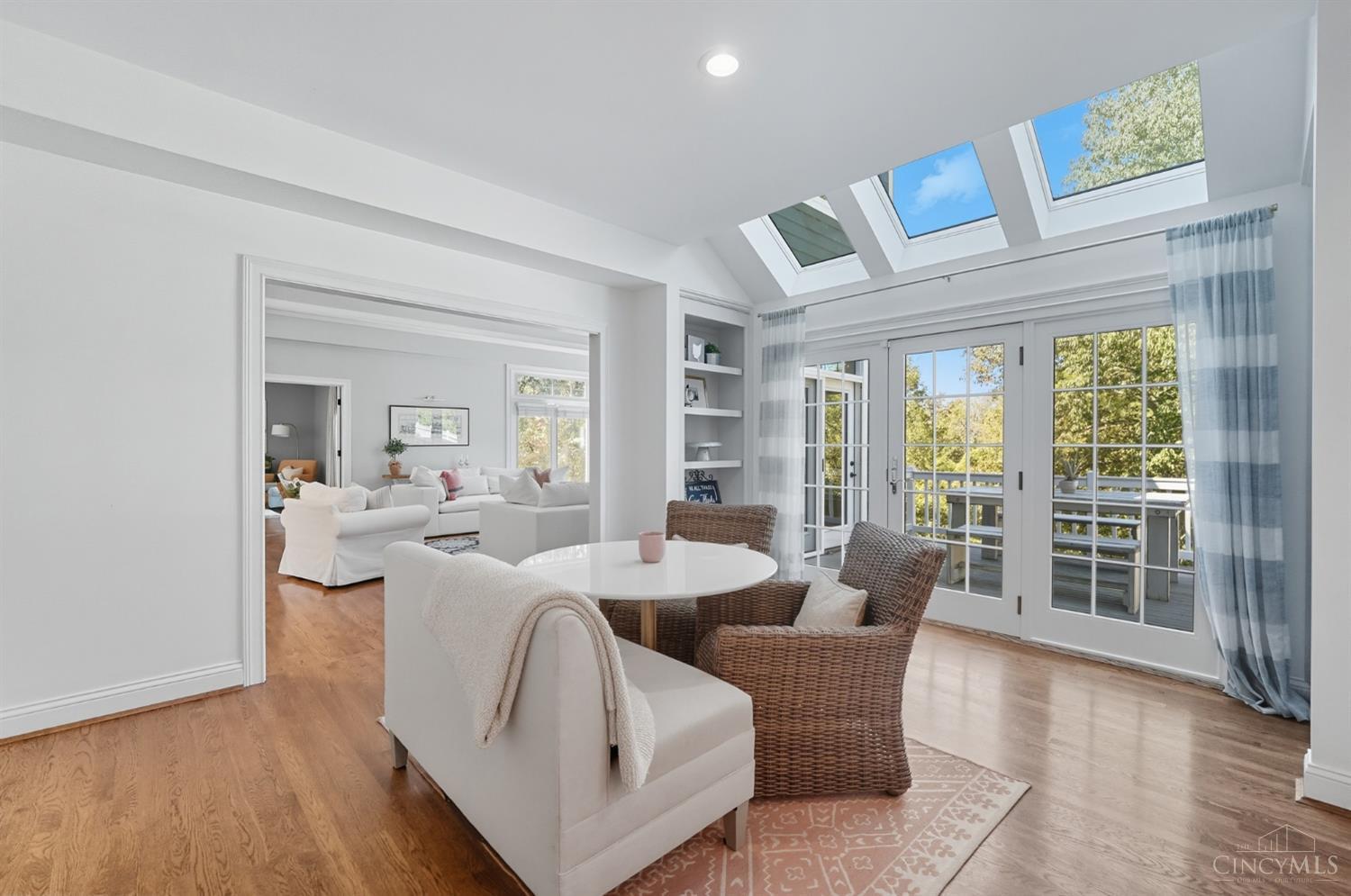 1221 Mistymeadow Lane