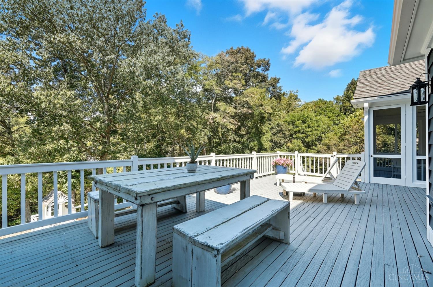 1221 Mistymeadow Lane
