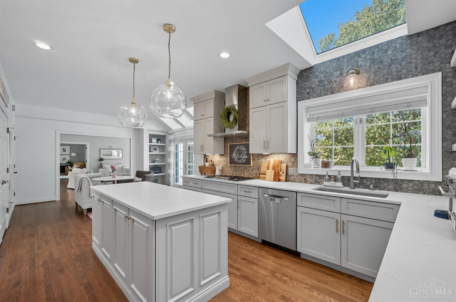 1221 Mistymeadow Lane