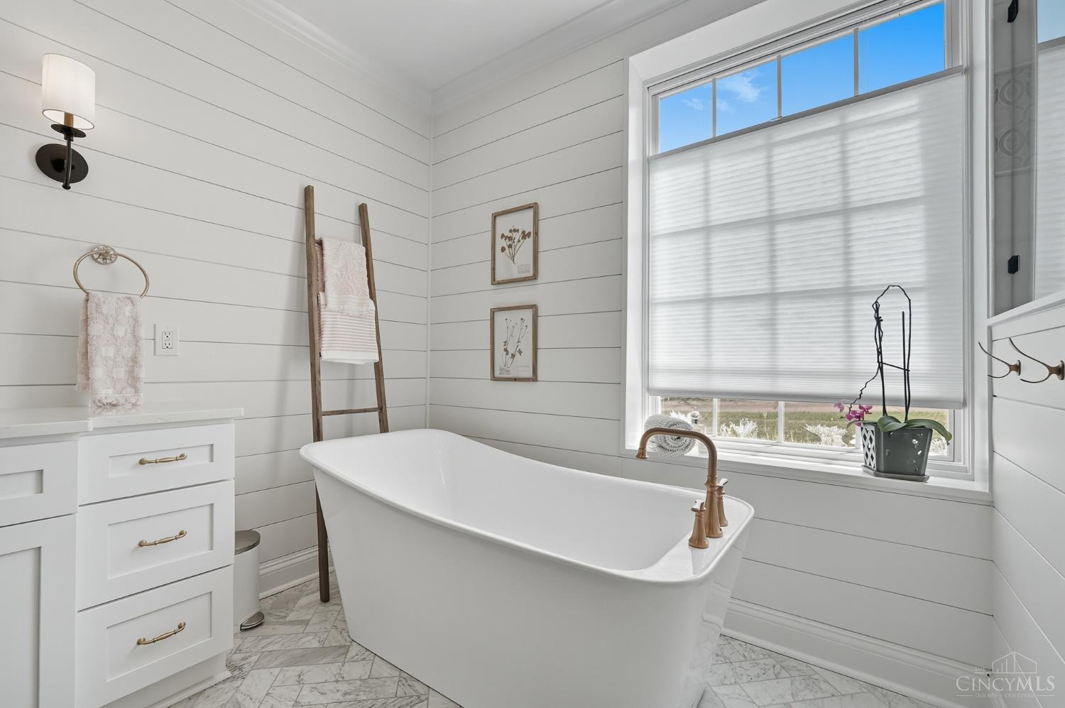 1221 Mistymeadow Lane