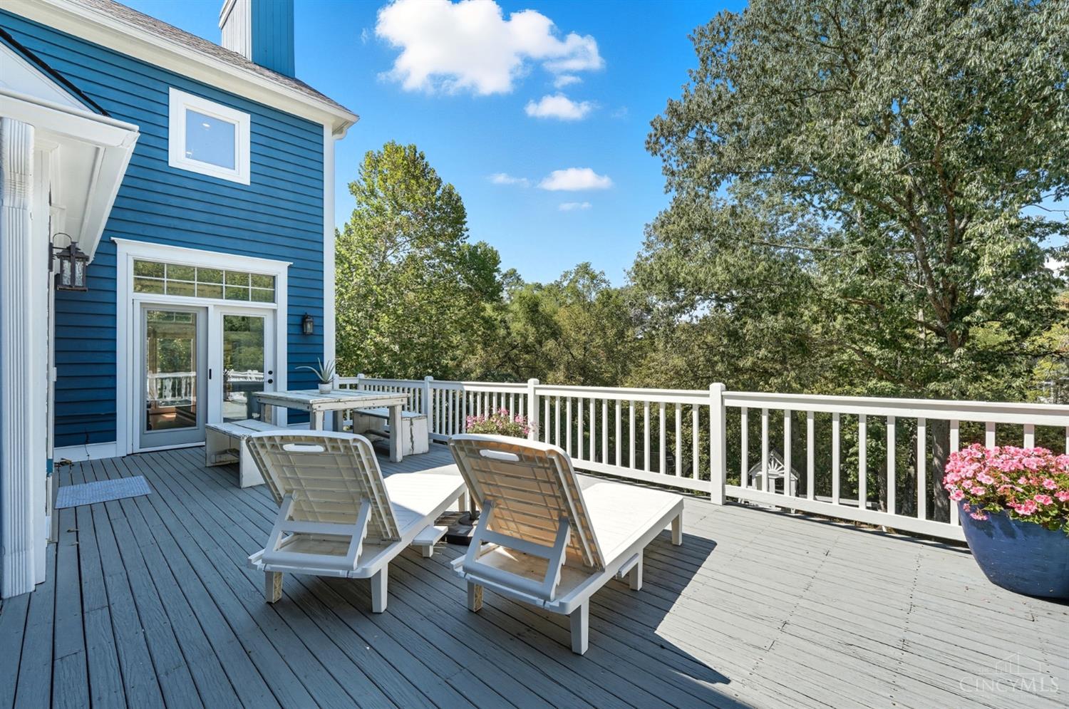 1221 Mistymeadow Lane