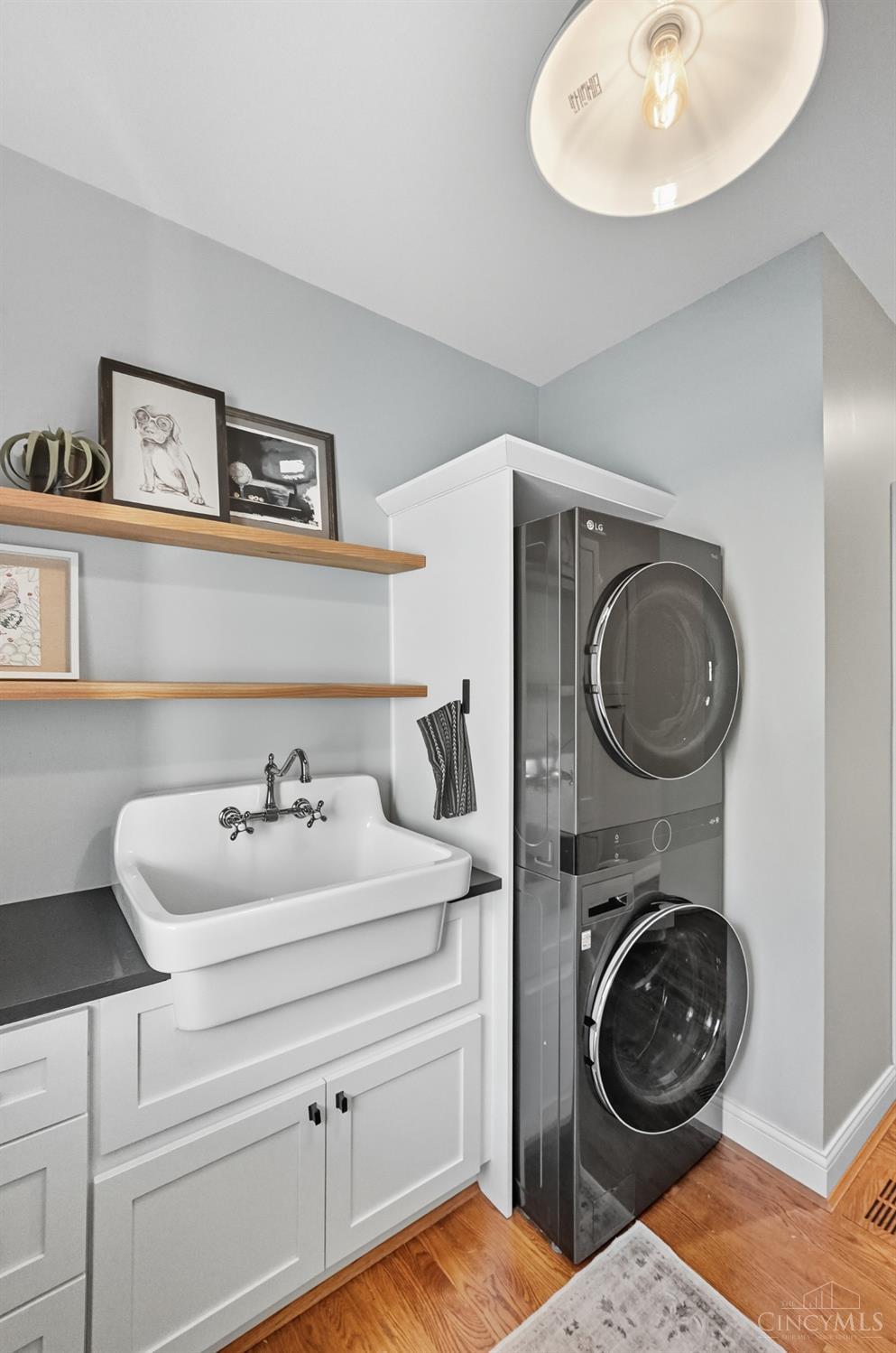 1221 Mistymeadow Lane