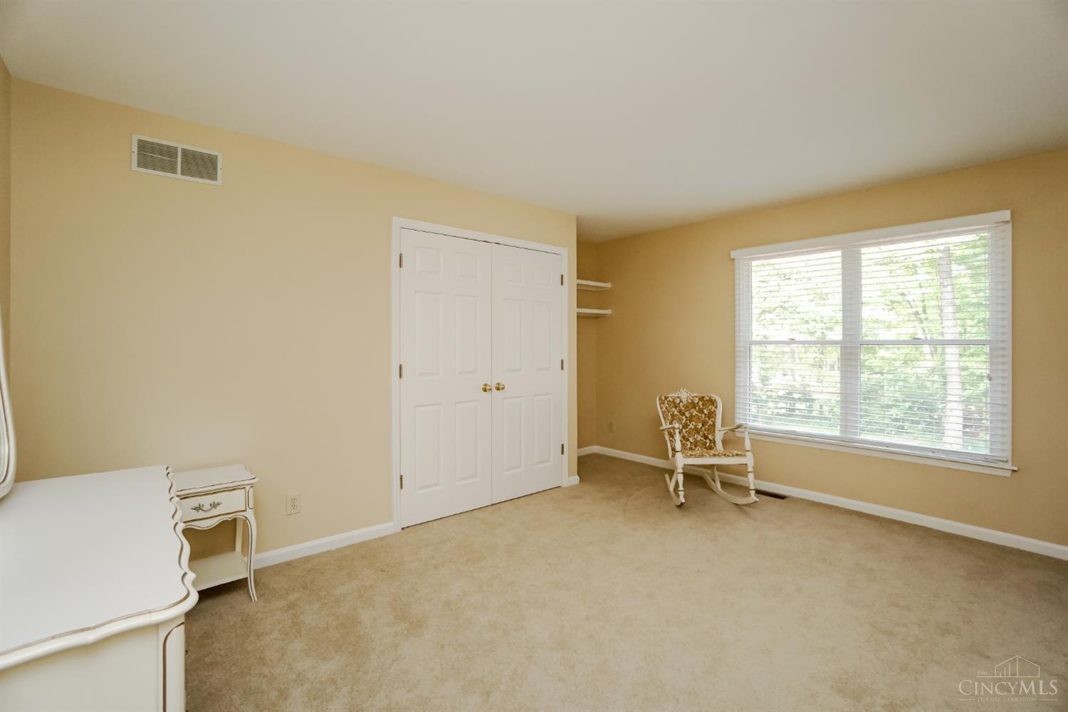 1323 Thornbird Drive