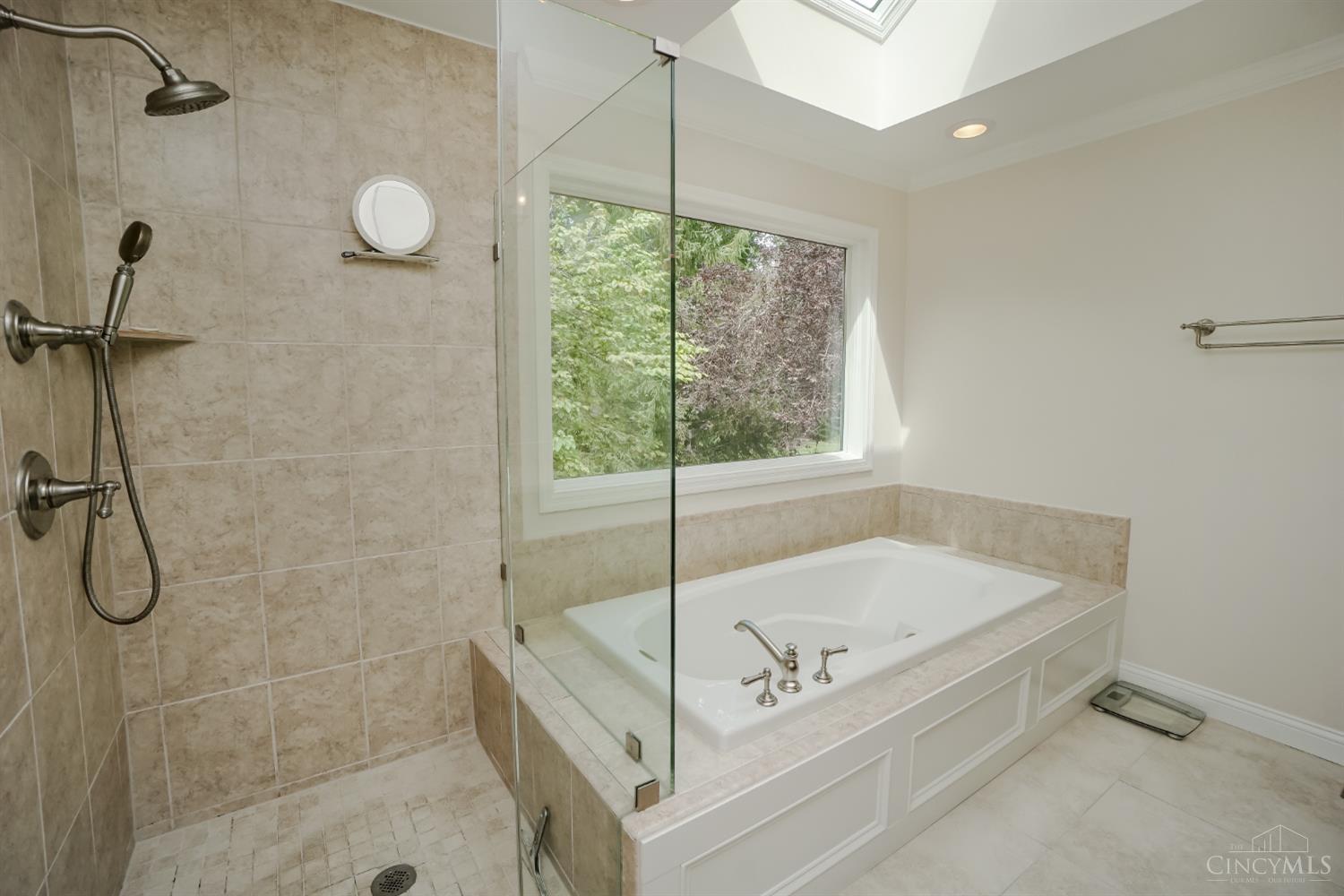 1323 Thornbird Drive