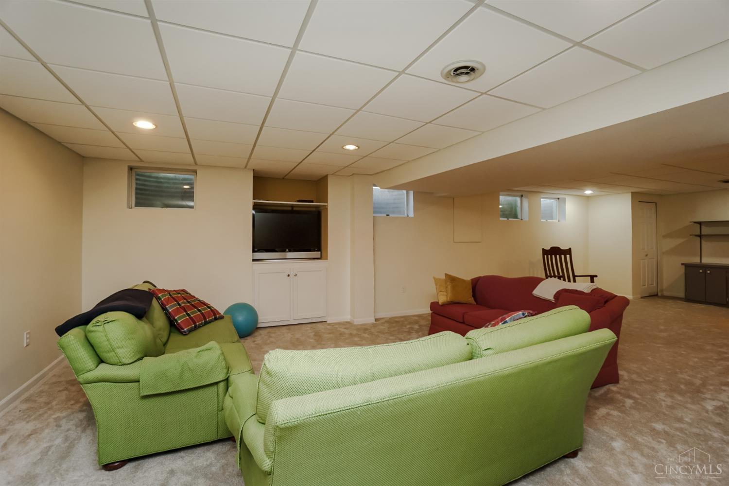 1323 Thornbird Drive