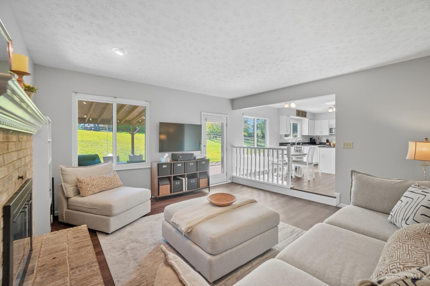 2429 Candlemakers Lane