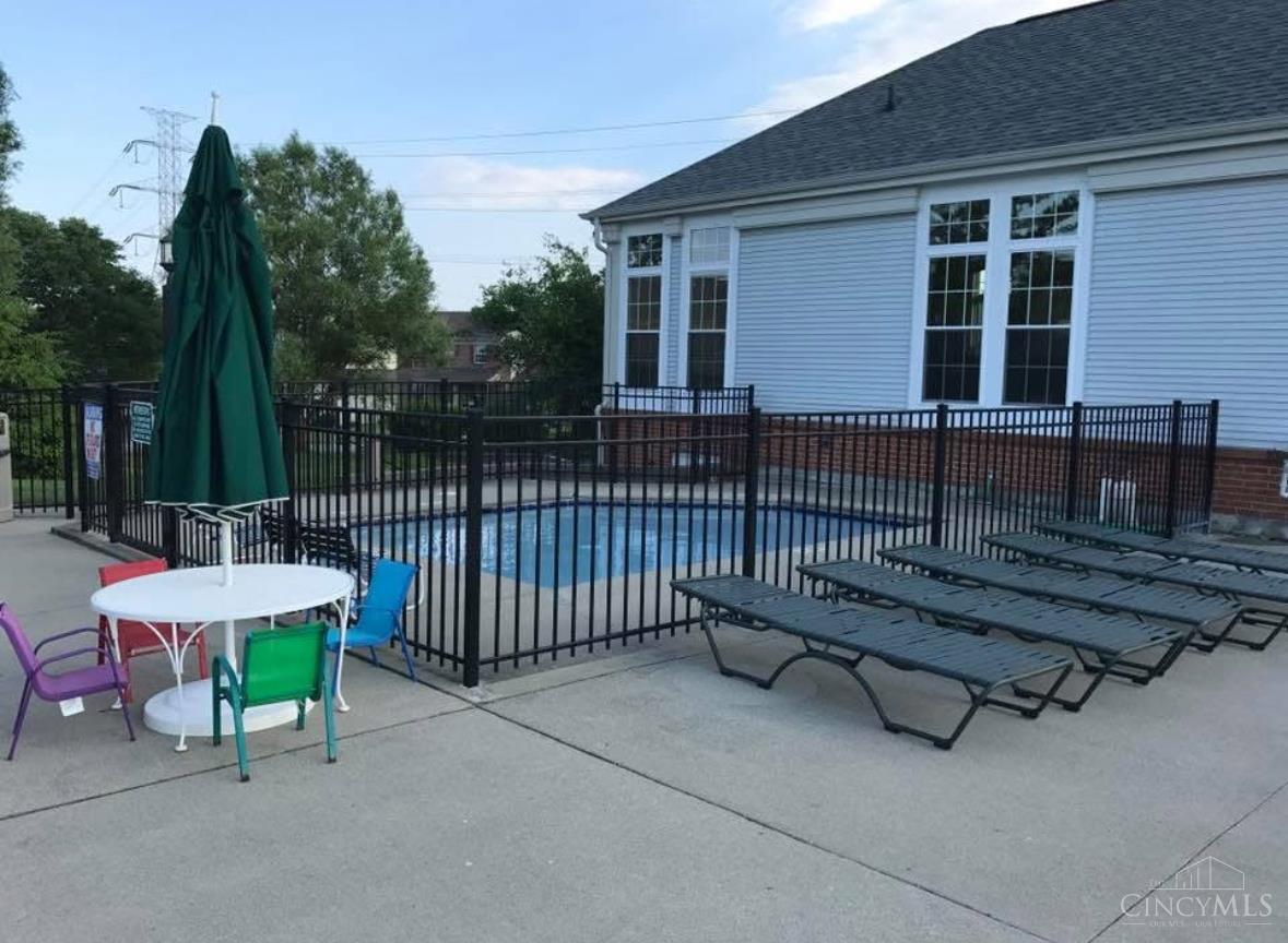 2429 Candlemakers Lane