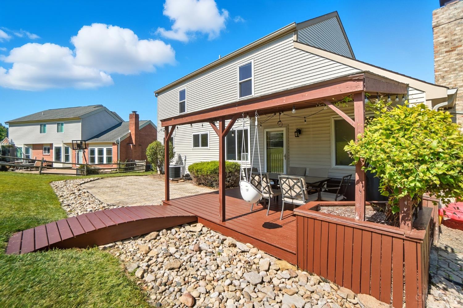 2429 Candlemakers Lane