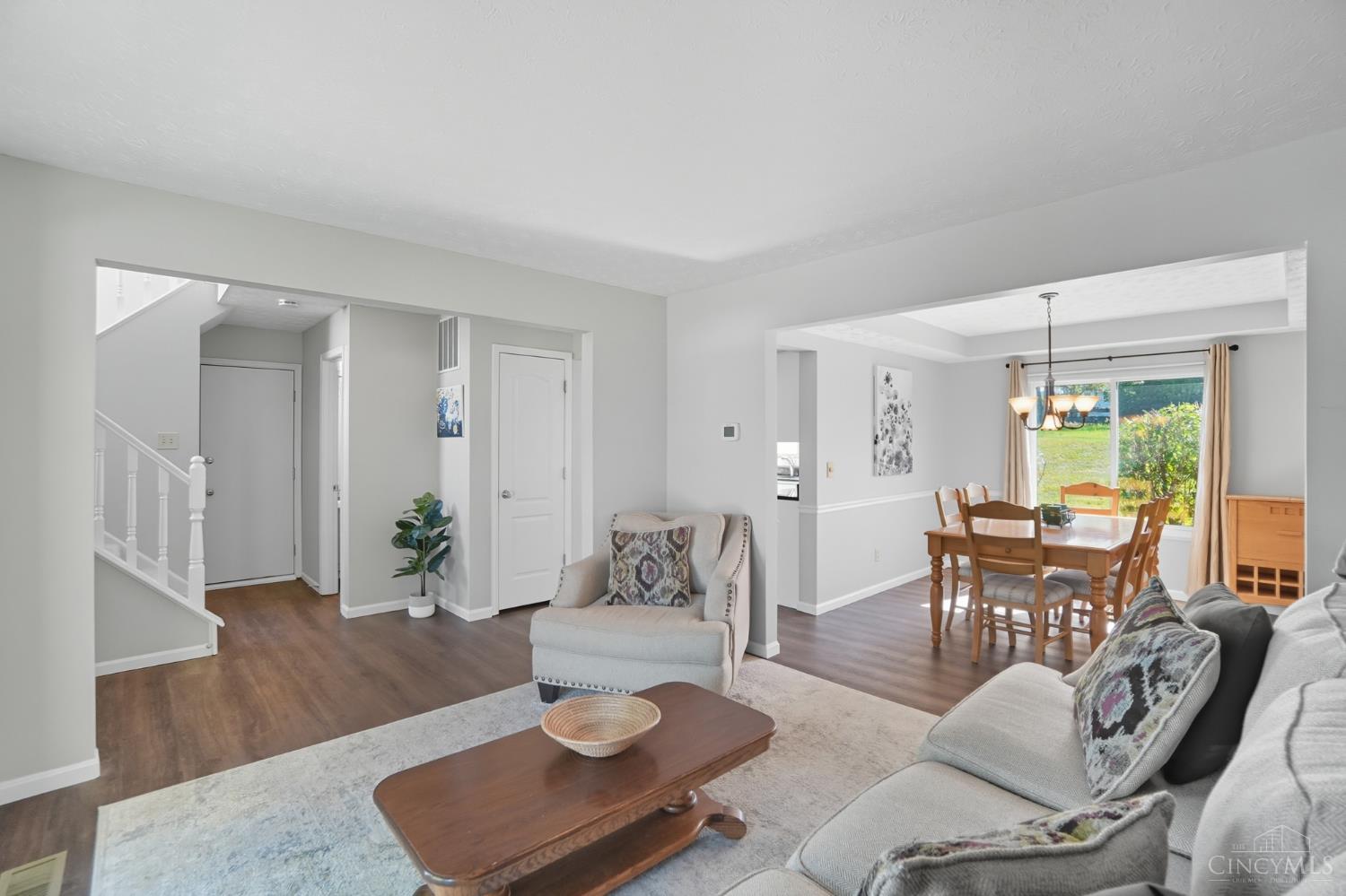 2429 Candlemakers Lane