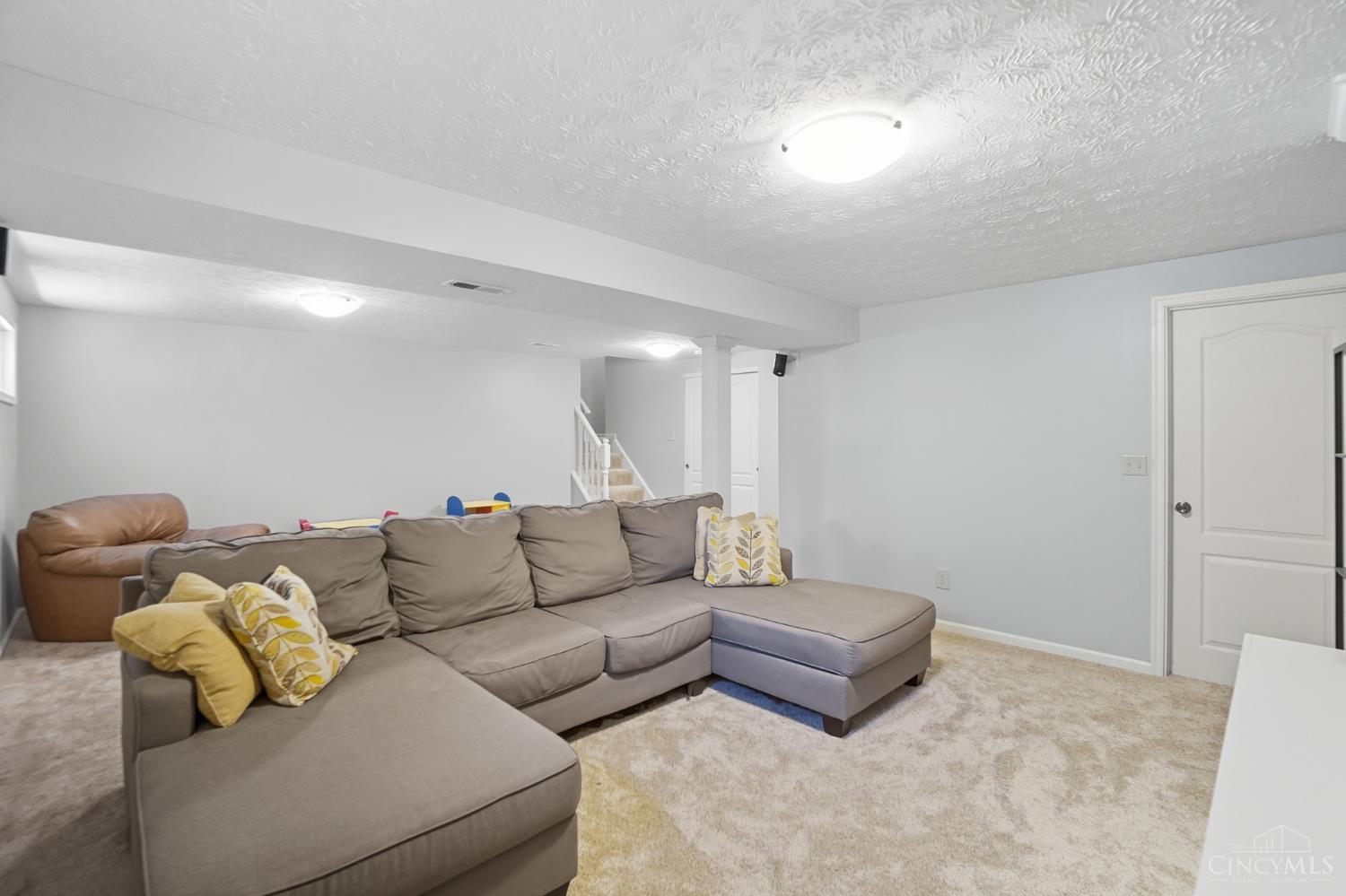 2429 Candlemakers Lane