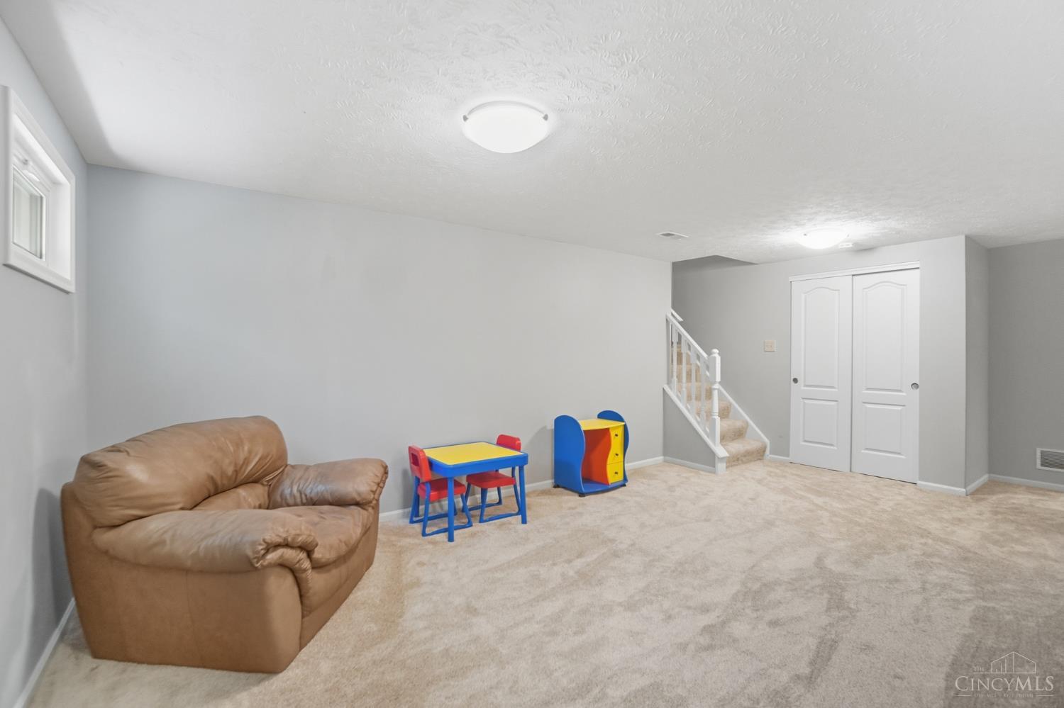 2429 Candlemakers Lane
