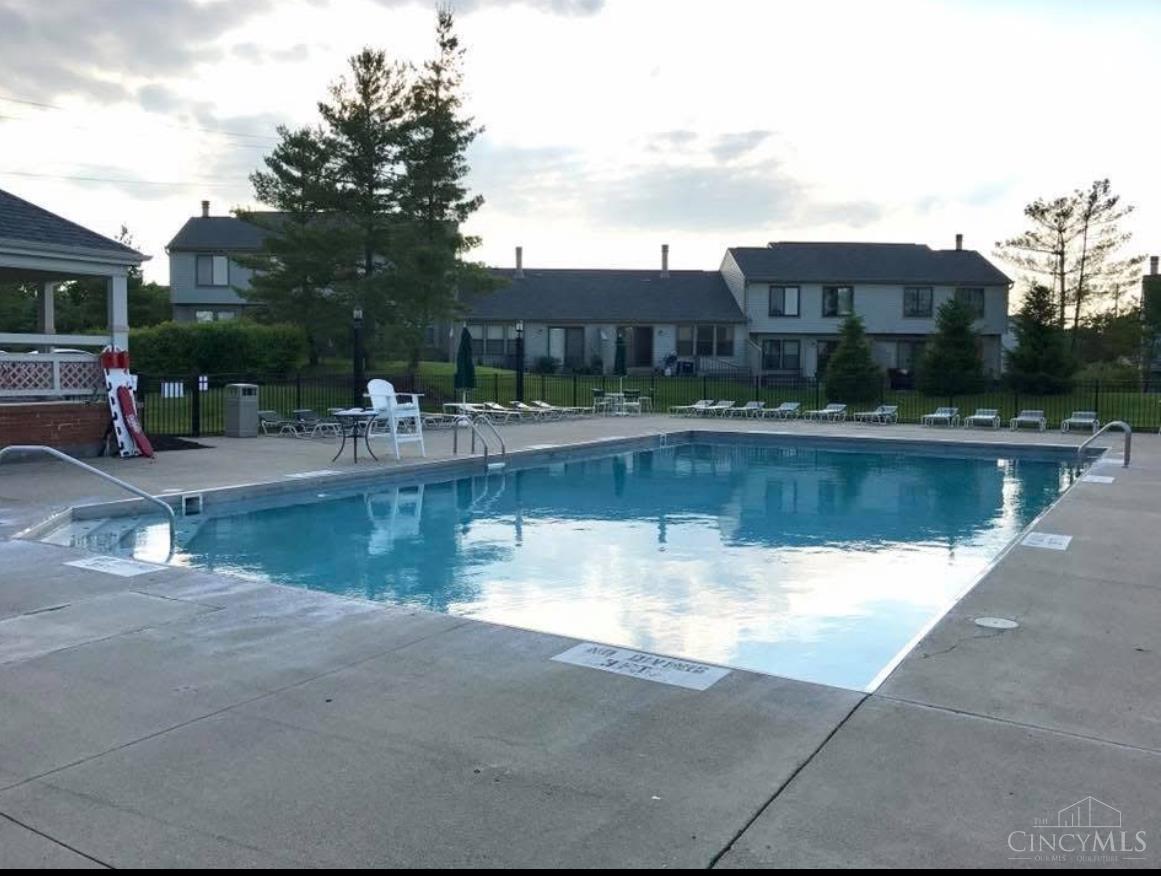 2429 Candlemakers Lane