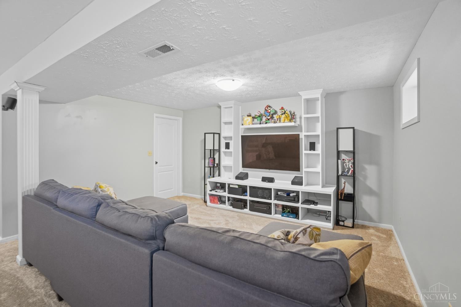 2429 Candlemakers Lane