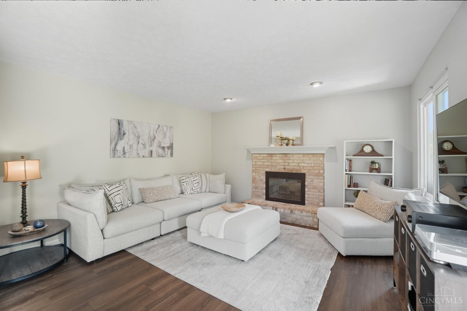 2429 Candlemakers Lane