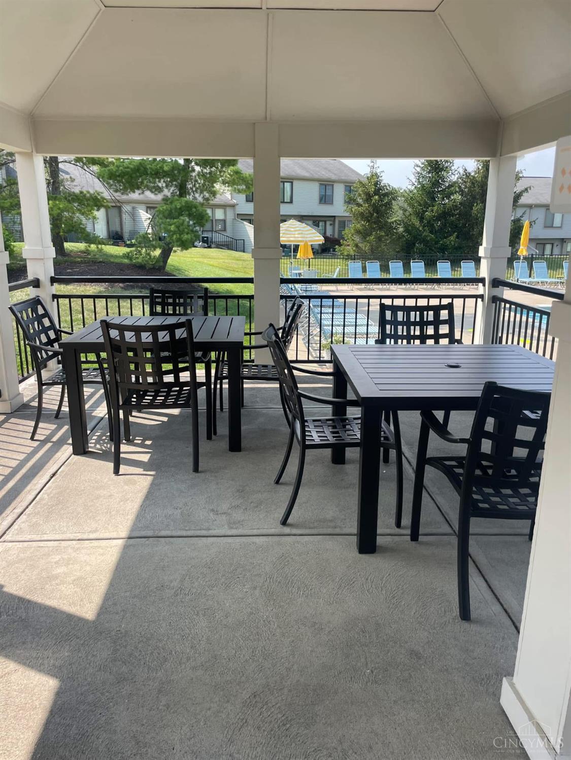 2429 Candlemakers Lane