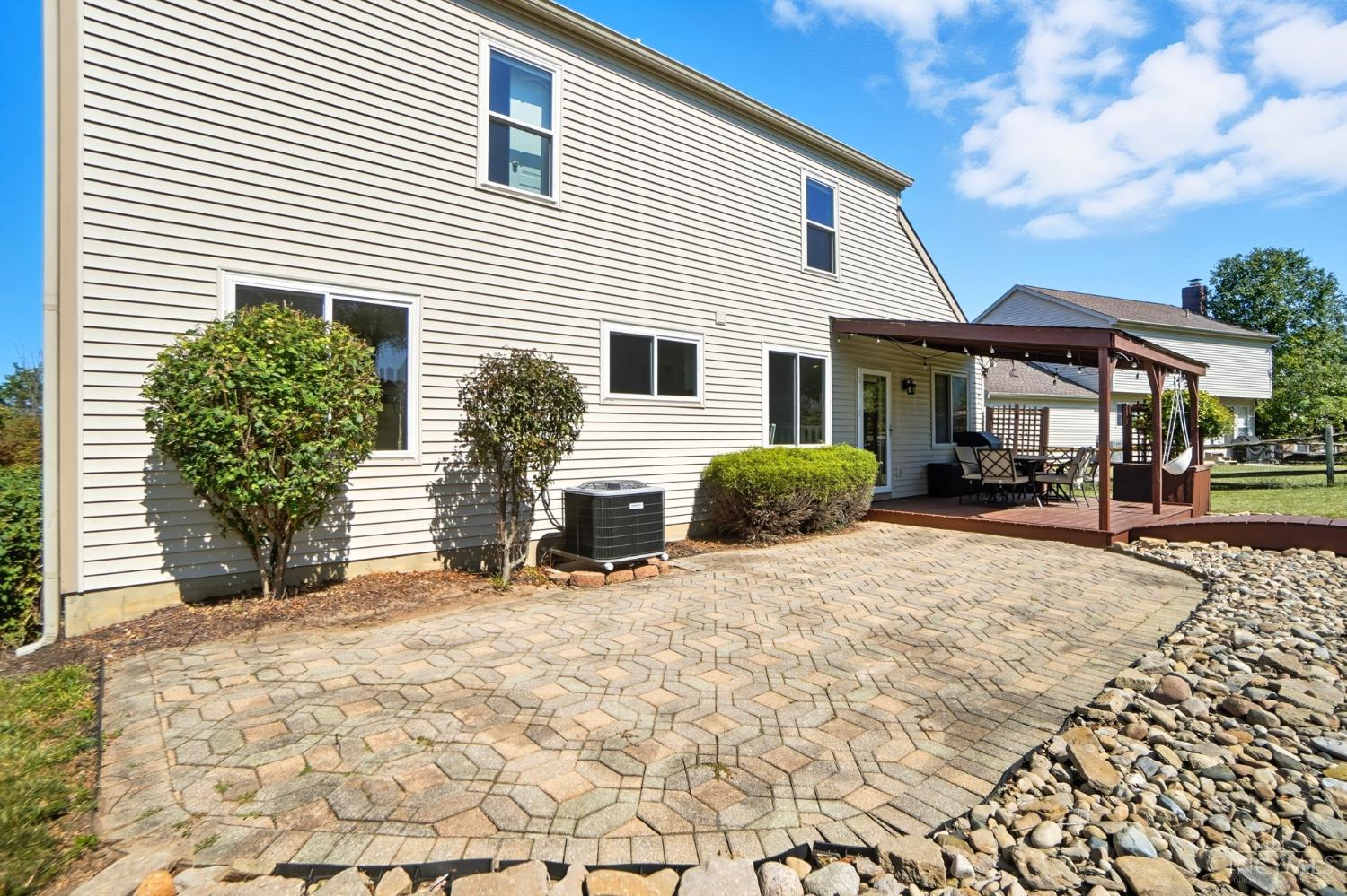 2429 Candlemakers Lane