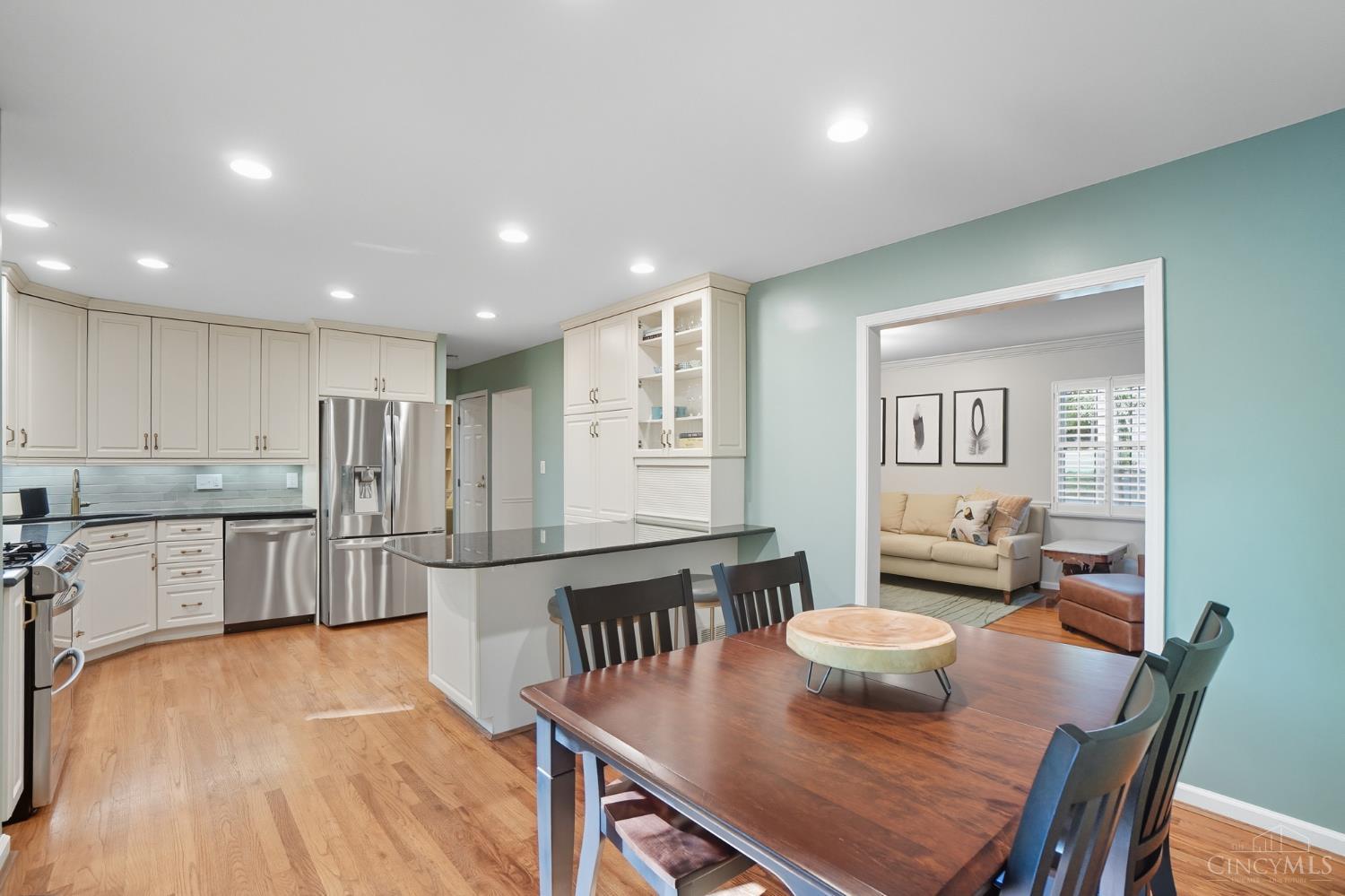 814 Oak Canyon Drive