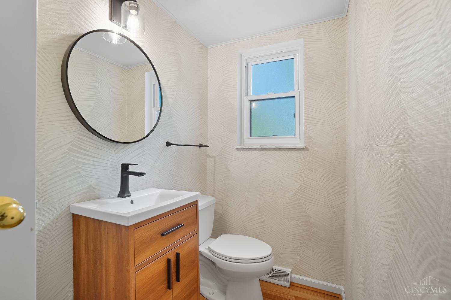 814 Oak Canyon Drive