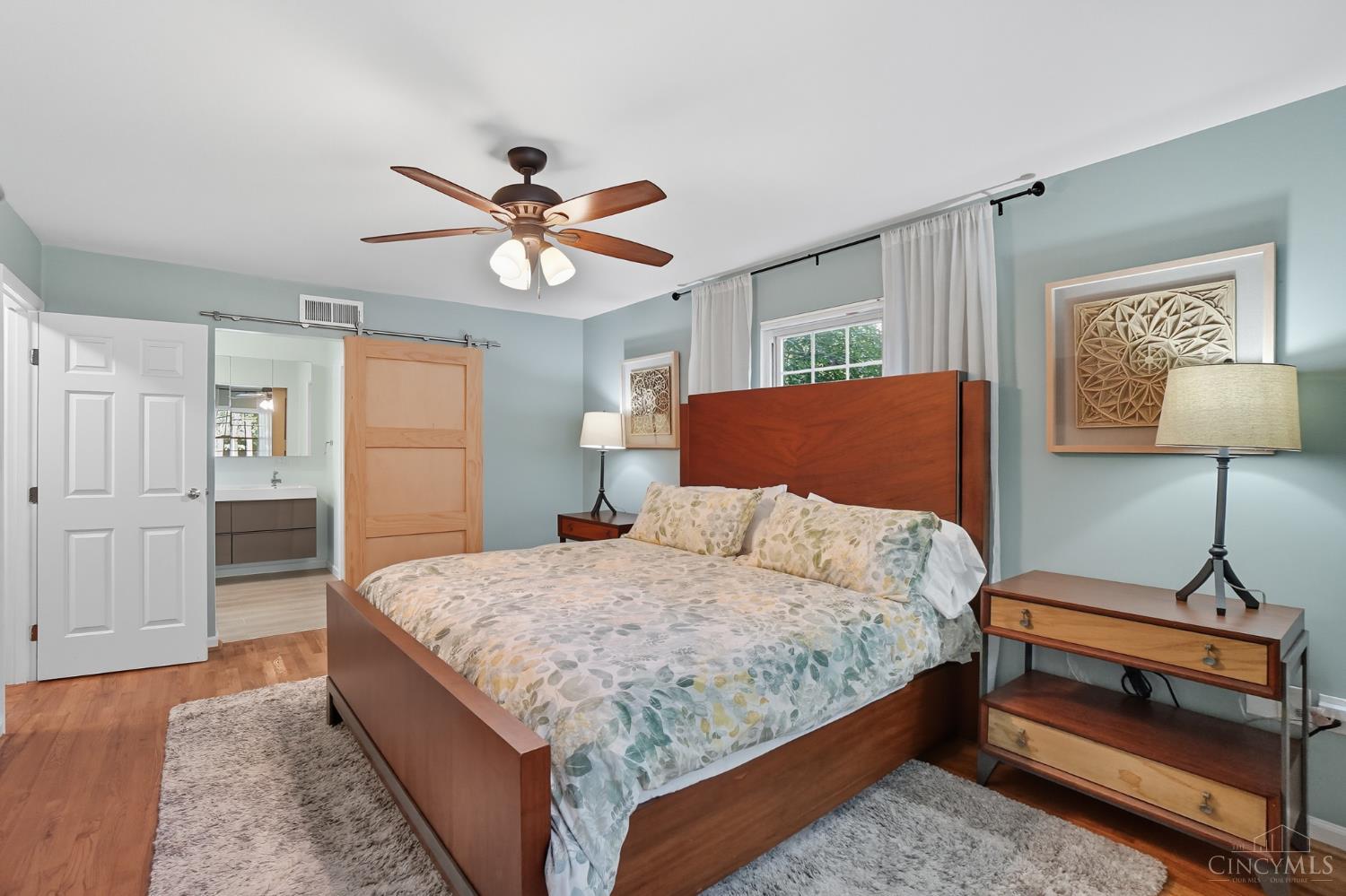 814 Oak Canyon Drive