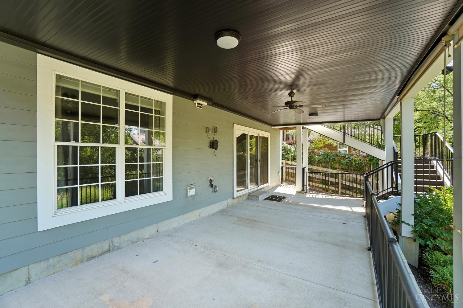 3633 Stettinius Avenue