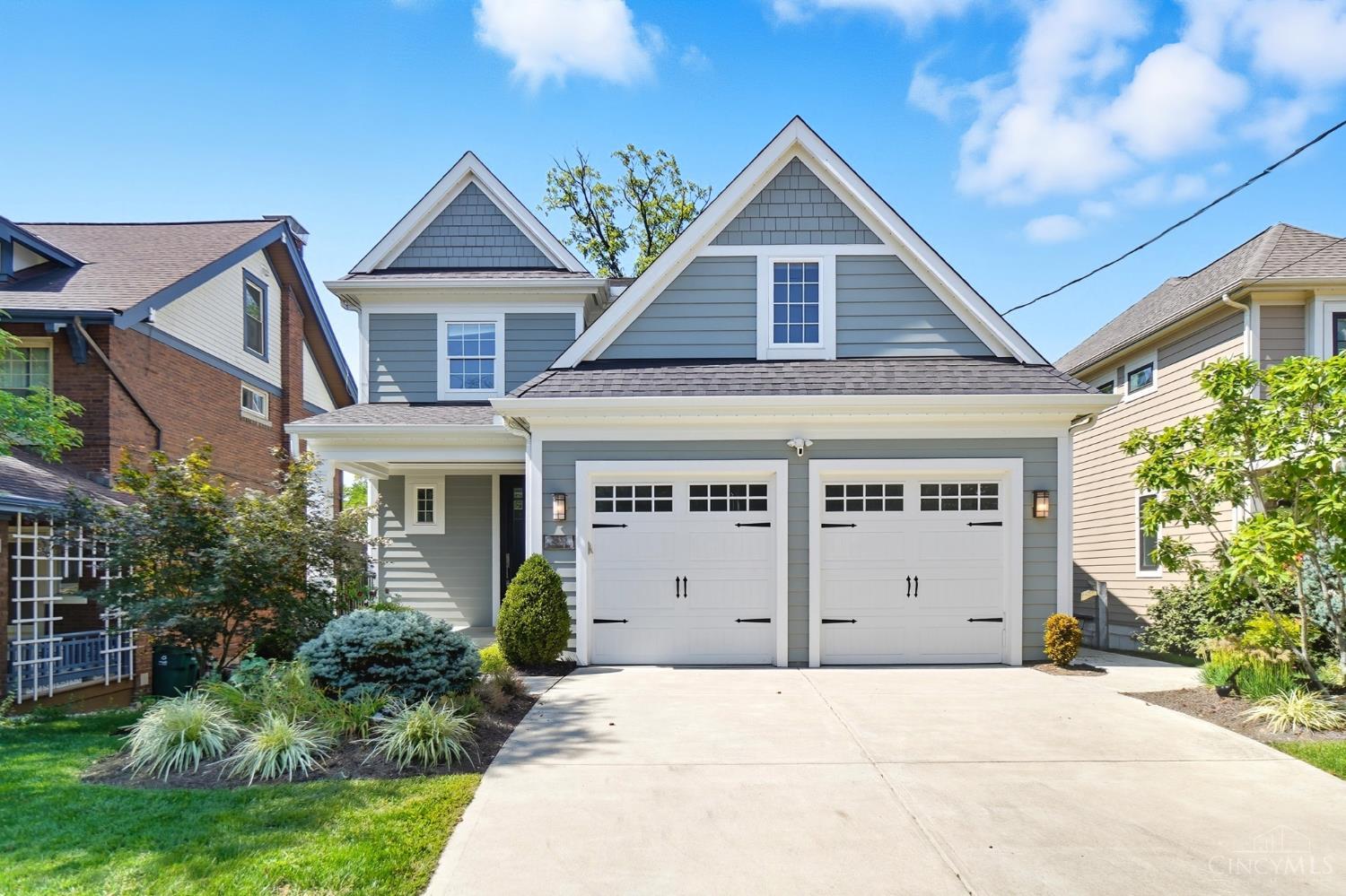 3633 Stettinius Avenue