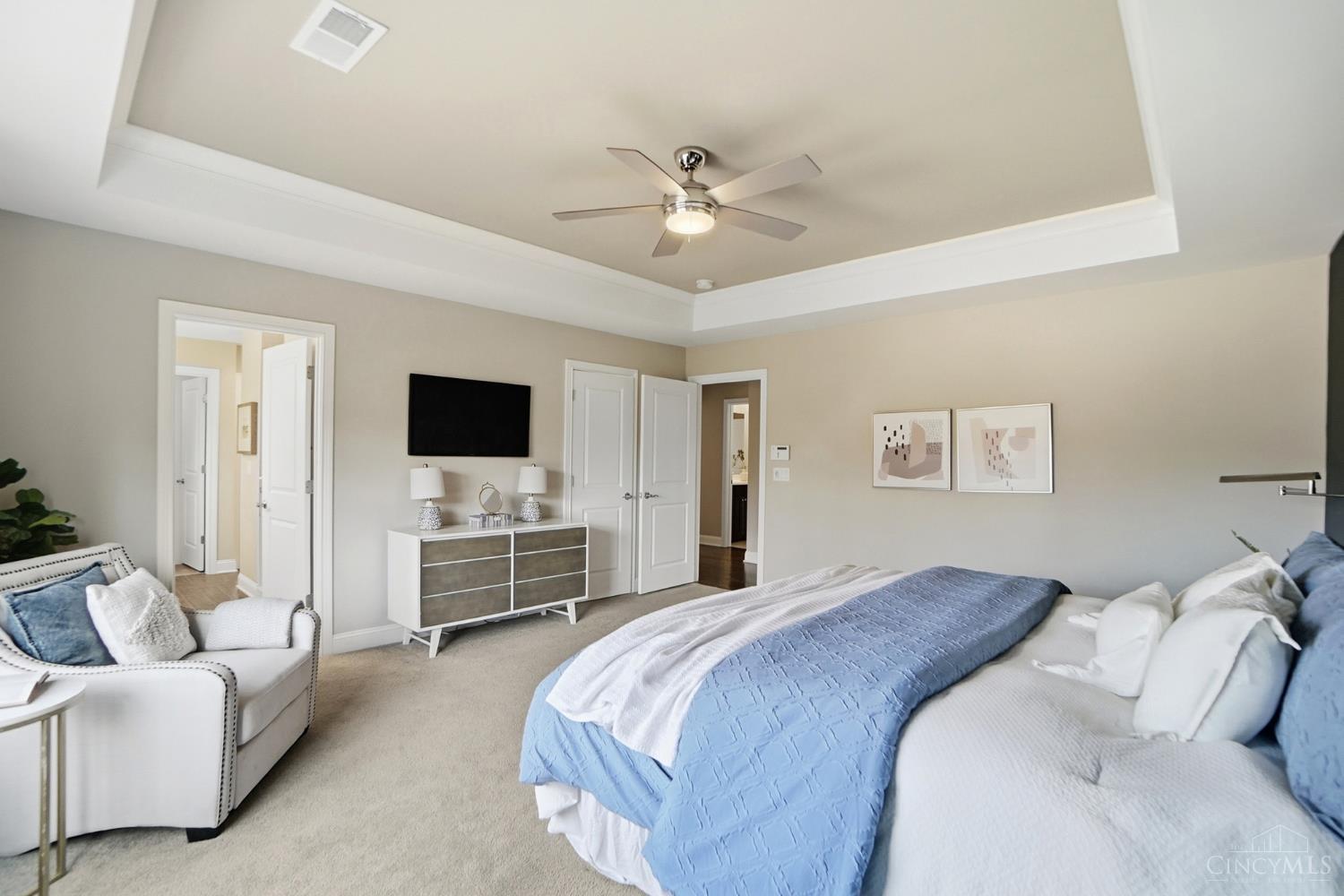 3633 Stettinius Avenue