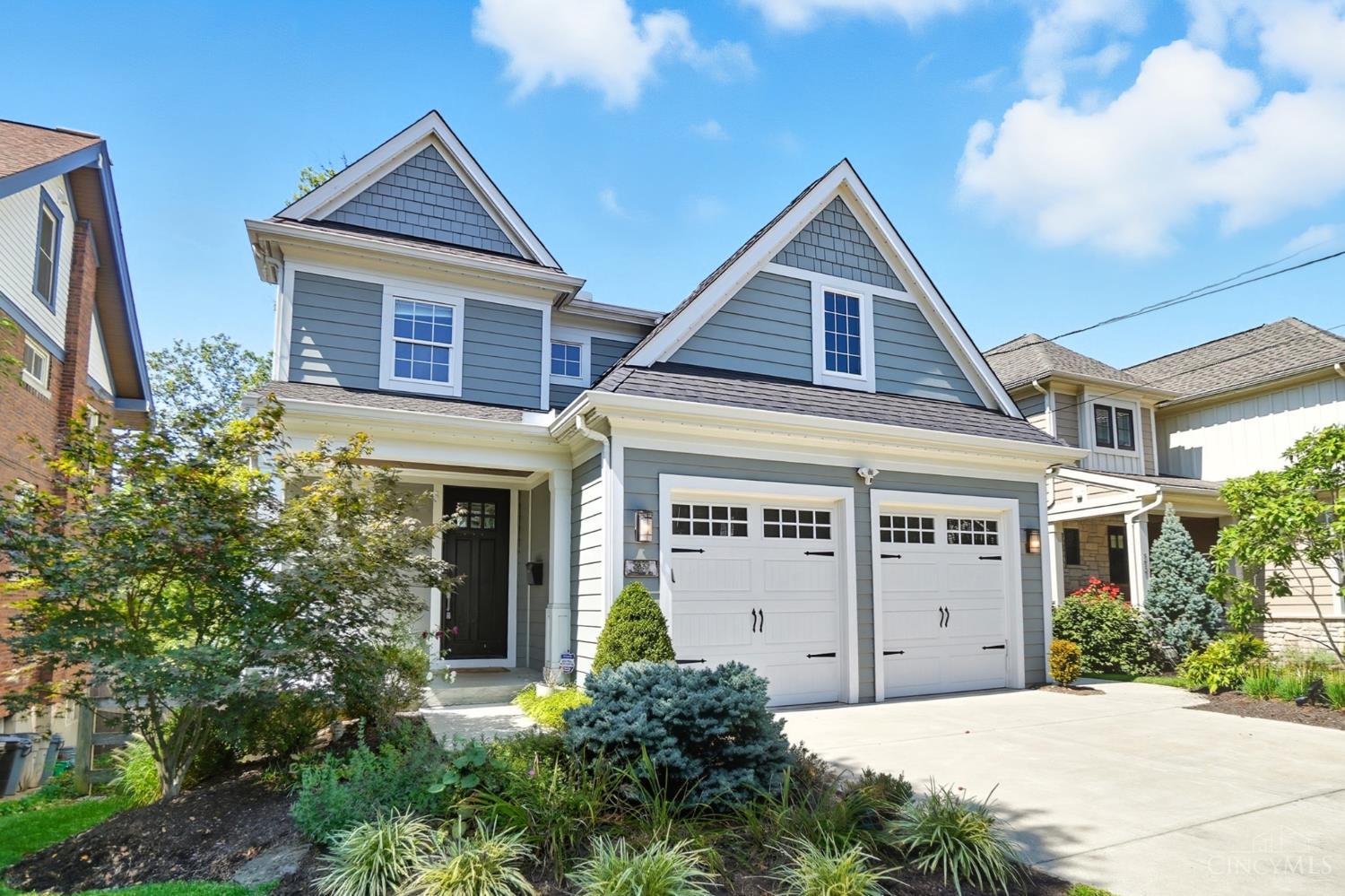 3633 Stettinius Avenue