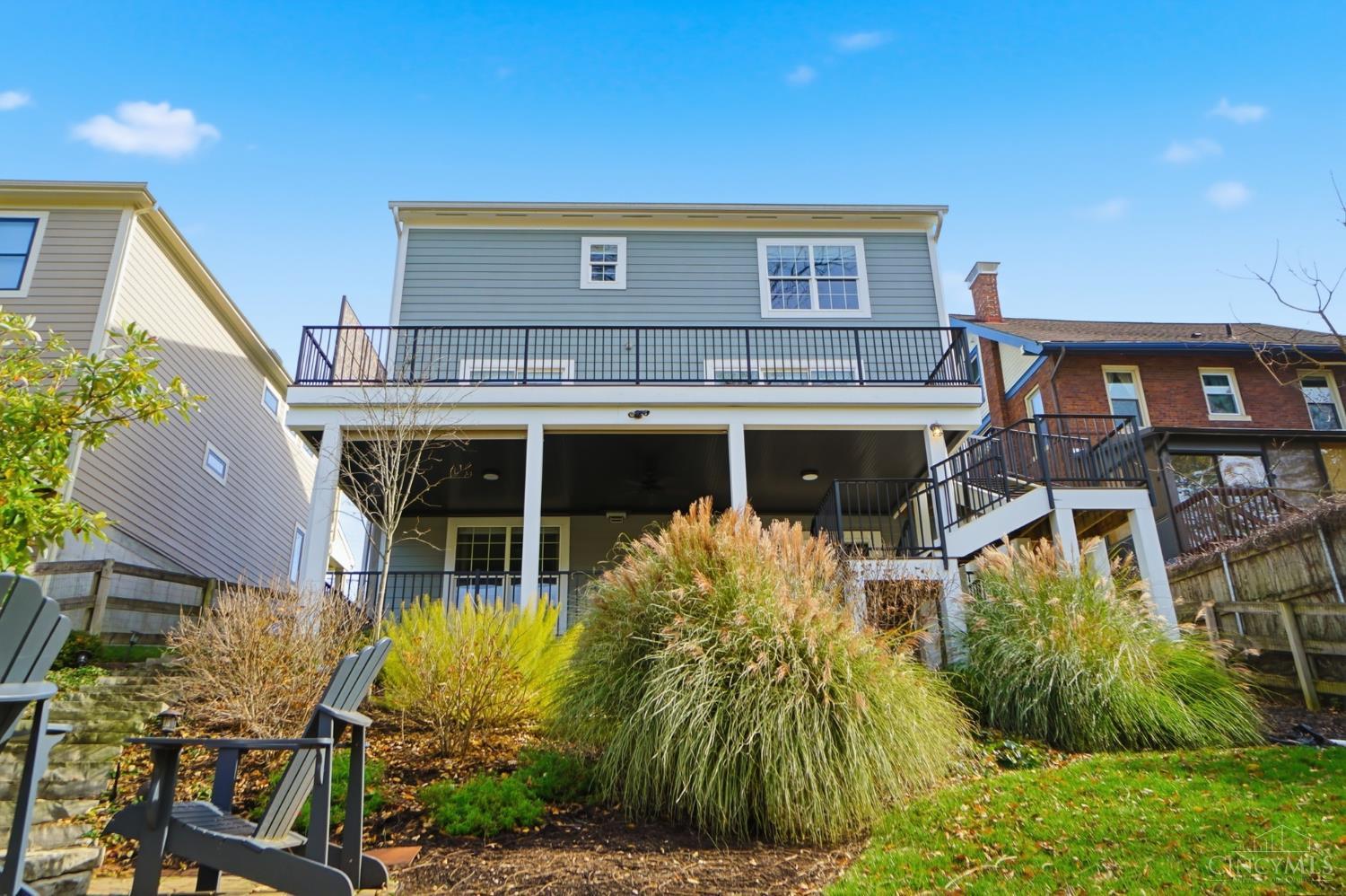 3633 Stettinius Avenue