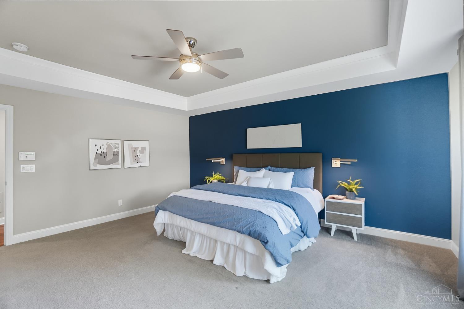 3633 Stettinius Avenue