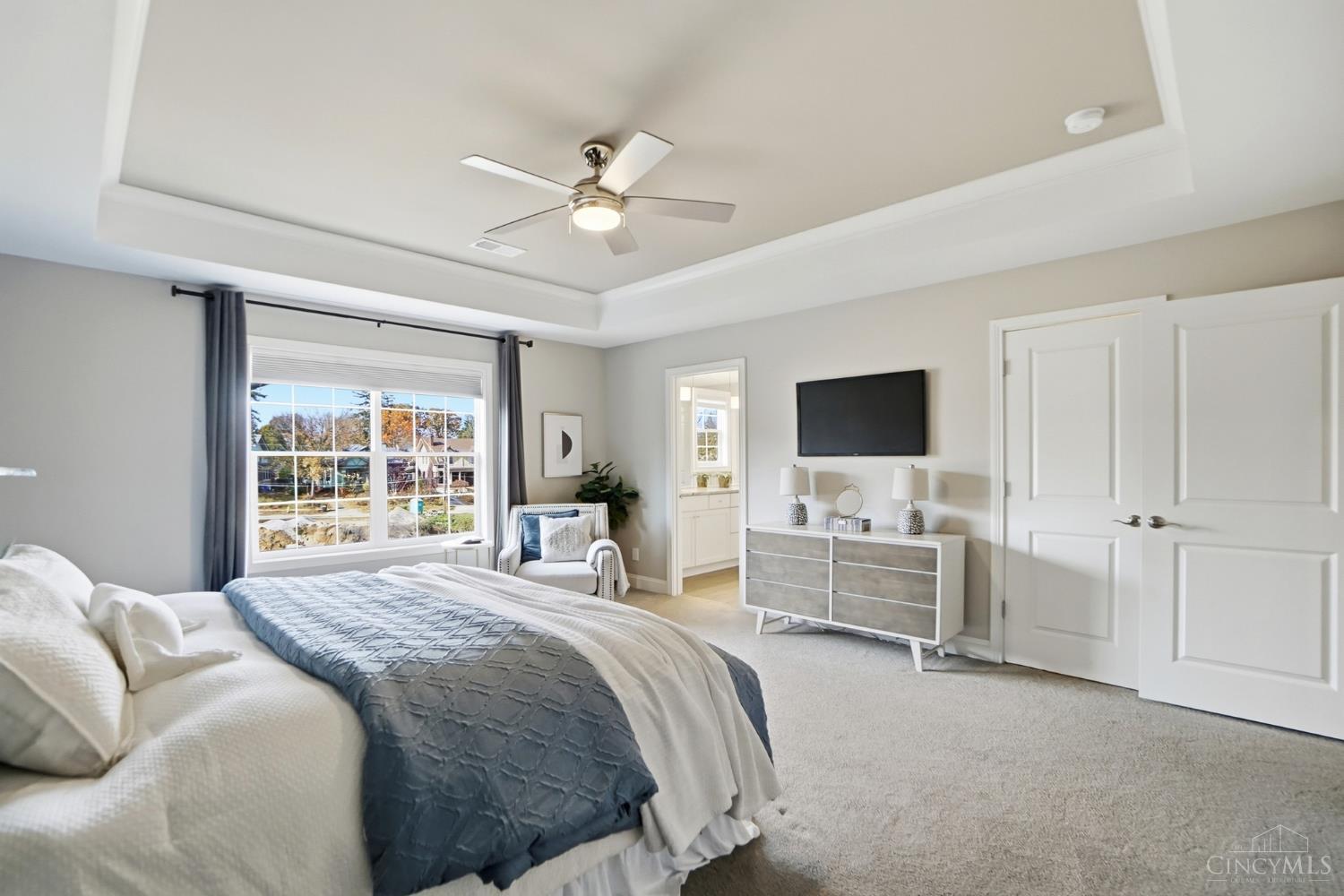 3633 Stettinius Avenue