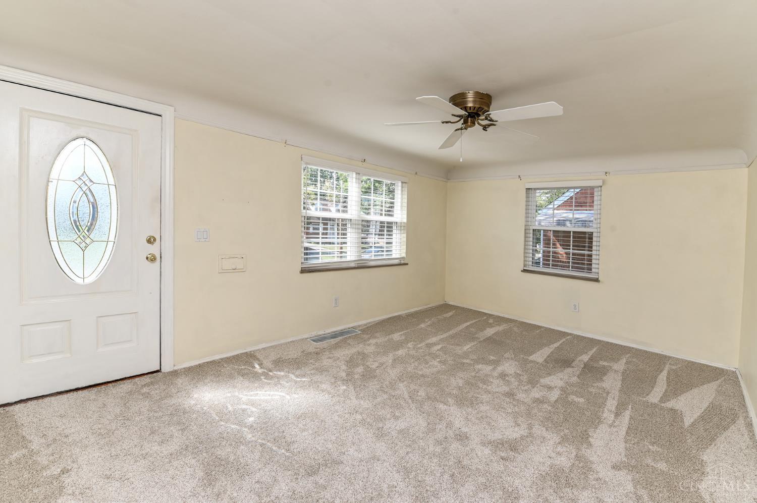 1842 Centerridge Avenue