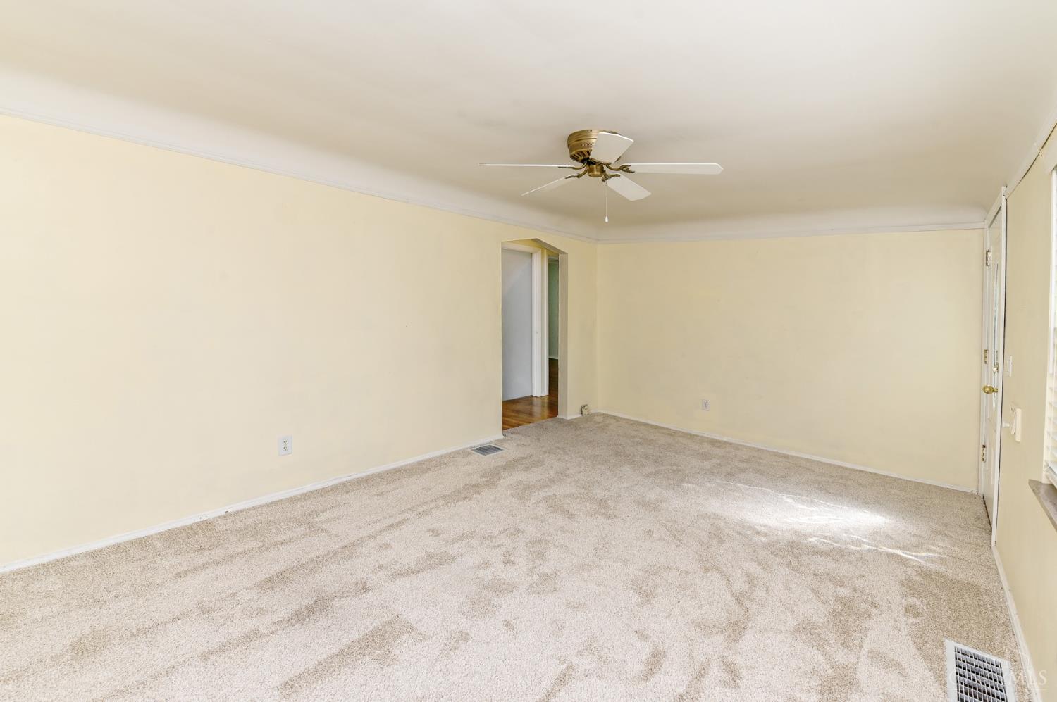 1842 Centerridge Avenue