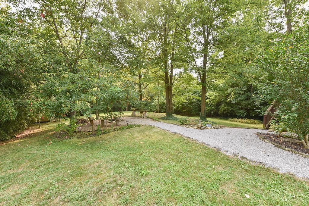 4628 Melody Lane