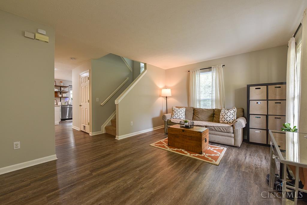 4628 Melody Lane