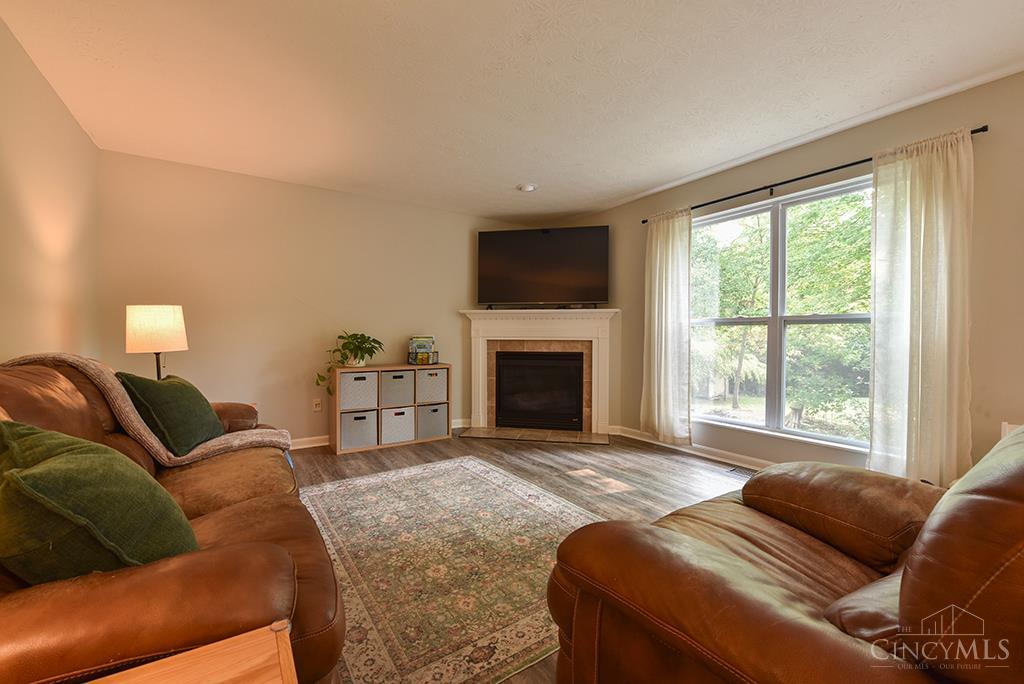 4628 Melody Lane