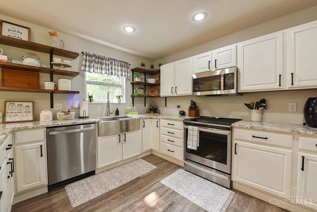 4628 Melody Lane