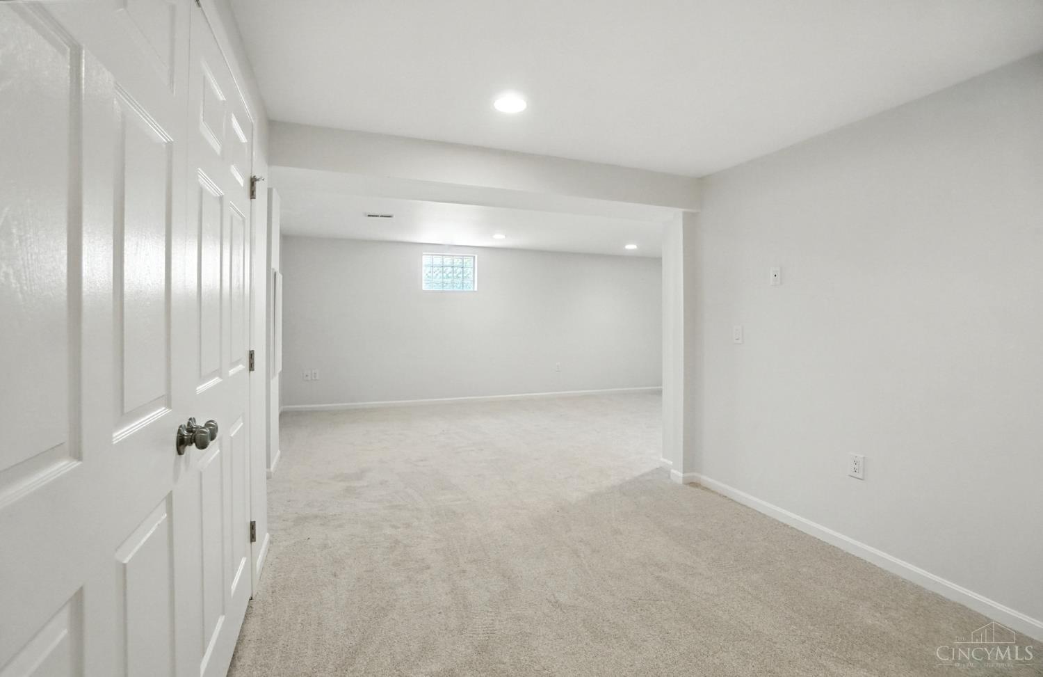 604 Legend Hills