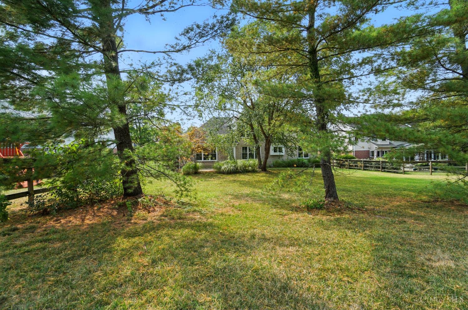 604 Legend Hills
