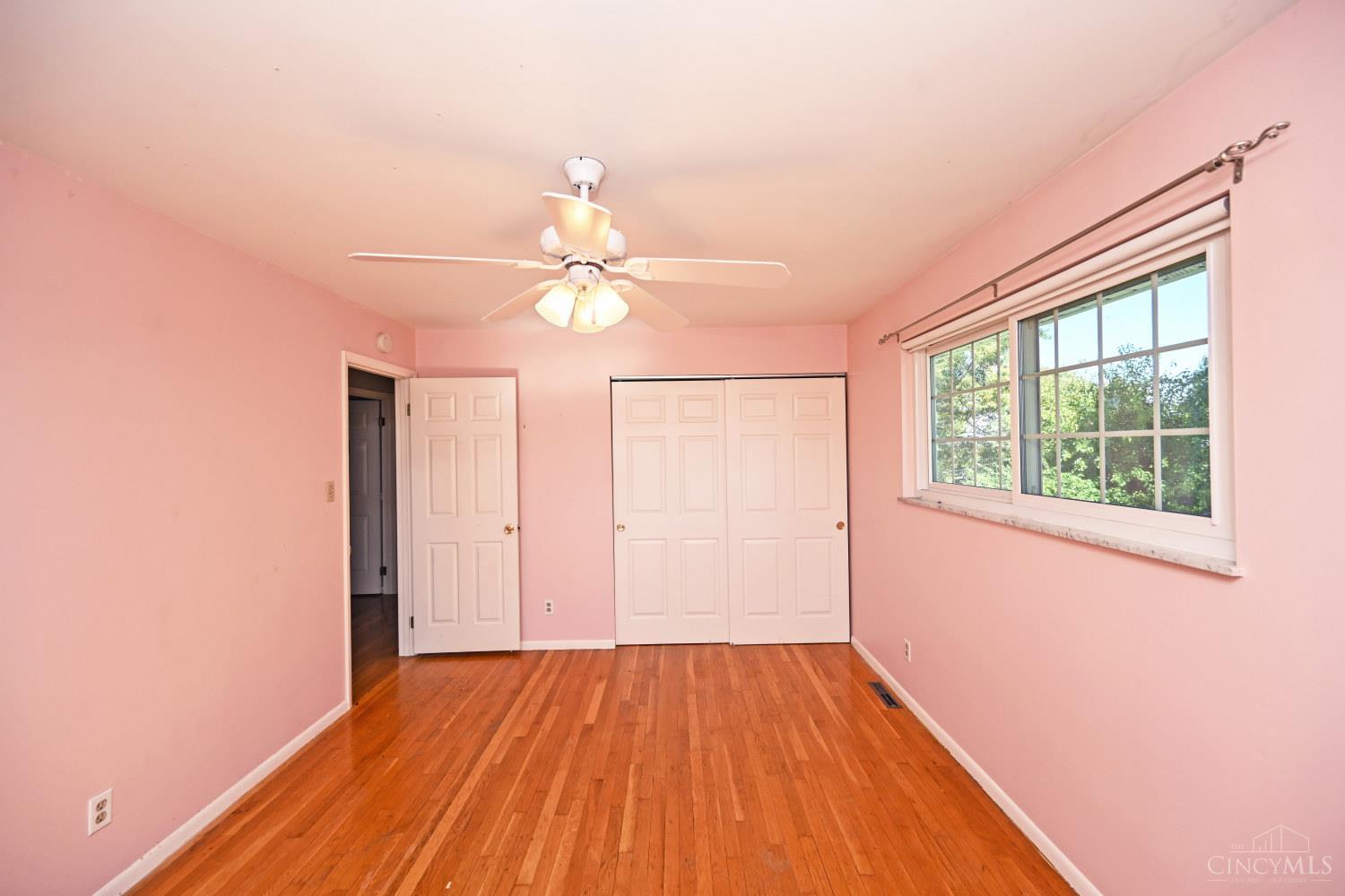 1596 Pinebluff Lane