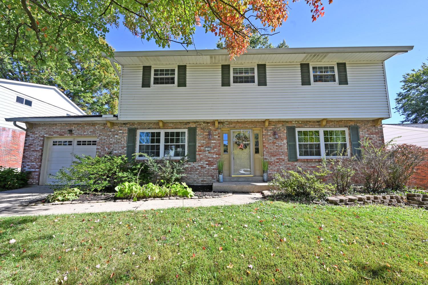 1596 Pinebluff Lane