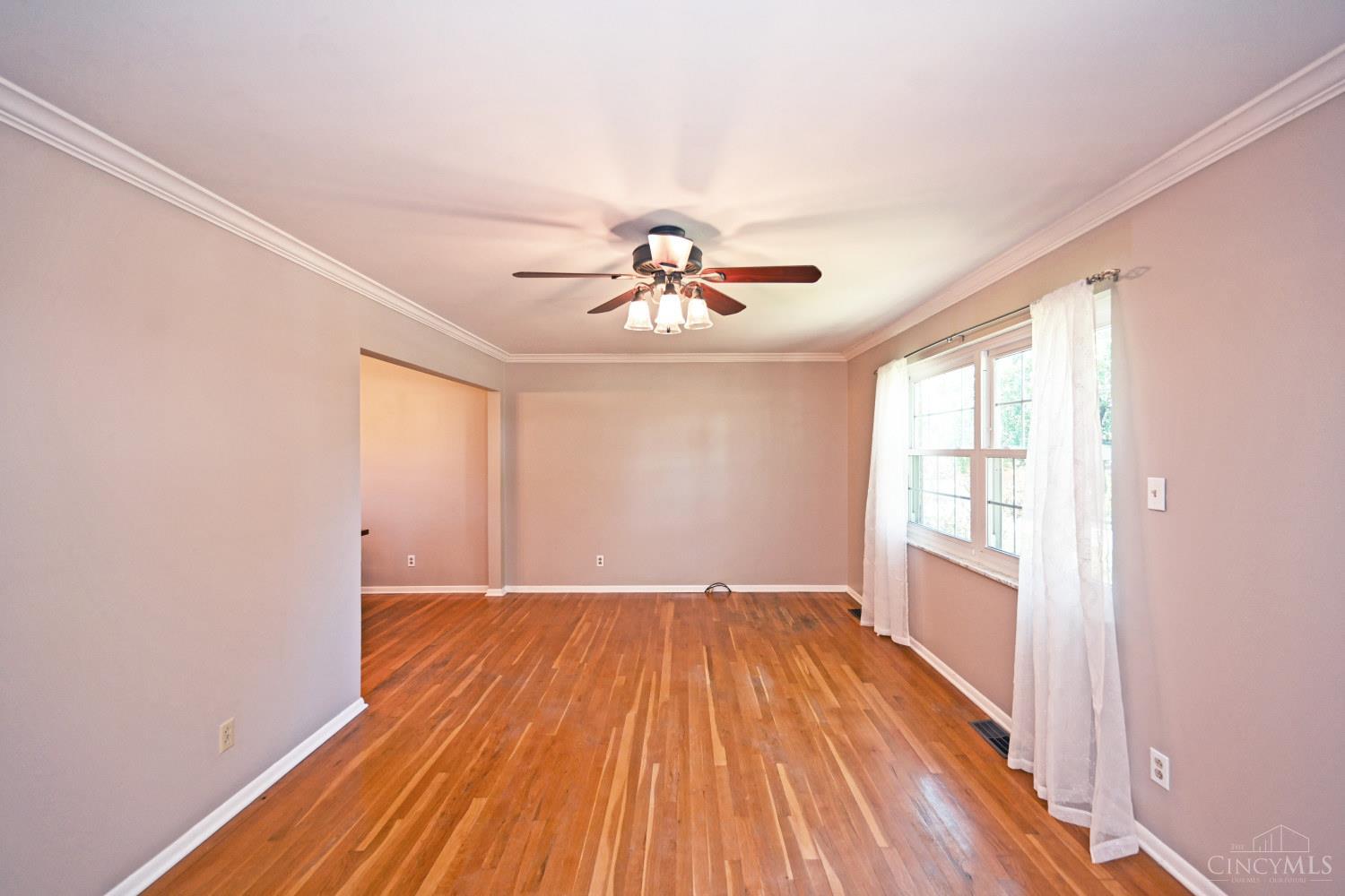 1596 Pinebluff Lane